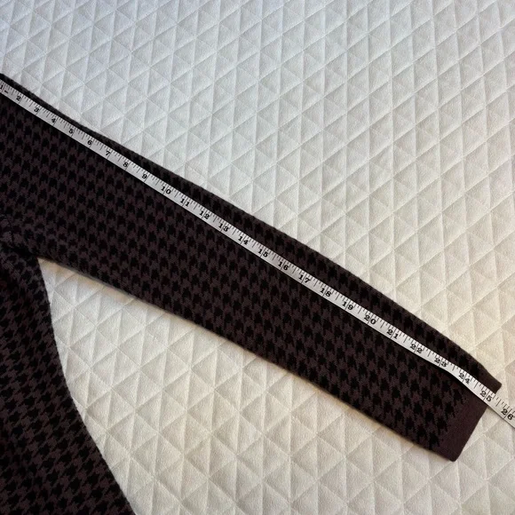 Title Nine Barra Houndstooth Tunic Sweater Dress Size M Brown Black Turtle Neck - Picture 16 of 16